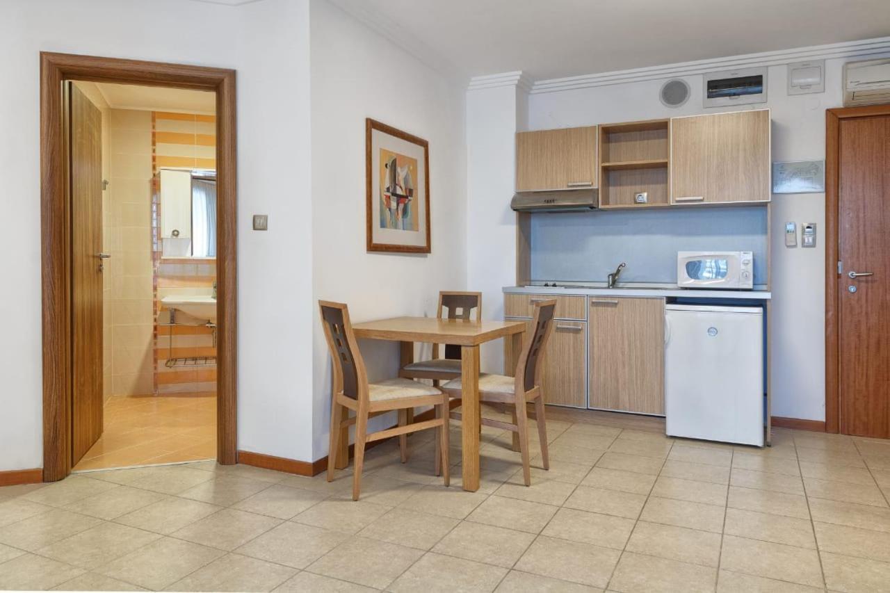 Private Apartments In Emerald Ravda Extérieur photo